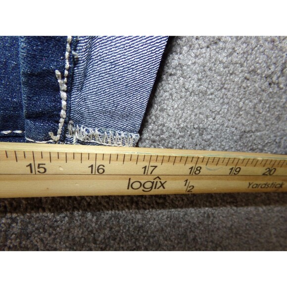 Absolutely famous women's capri jeans size 10 (32) Distressed - Picture 9 of 9